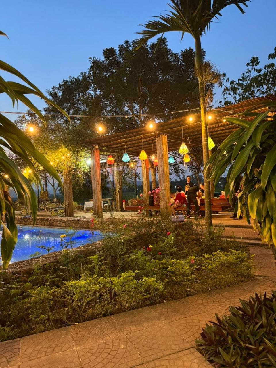Palafita Bungalow Phong Nha Buitenkant foto