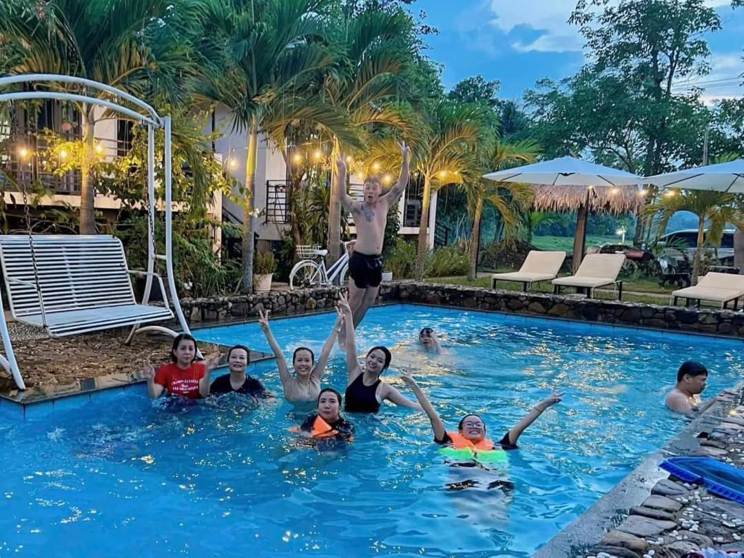 Palafita Bungalow Phong Nha Buitenkant foto